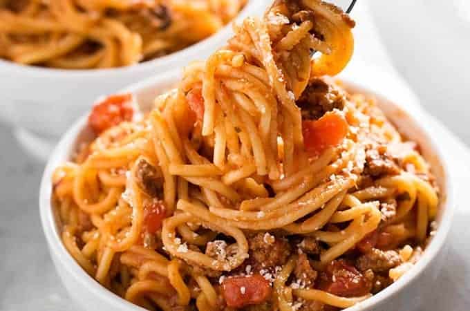 Instant Pot Spaghetti: Your Easy One-Pot Meal in Under 30 Mins